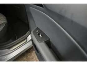 Kia Ceed (2021) thumbnail 34