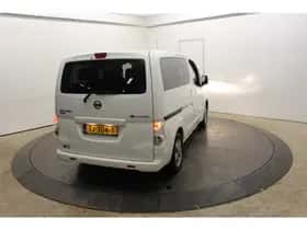 Nissan E-NV200 (2018) thumbnail 17