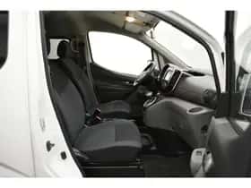 Nissan E-NV200 (2018) thumbnail 26