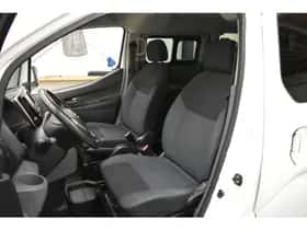 Nissan E-NV200 (2018) thumbnail 32