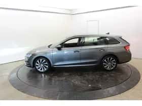Škoda Octavia (2022) thumbnail 11
