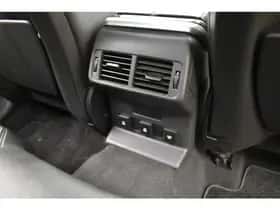 Land Rover Range Rover Velar (2021) thumbnail 32