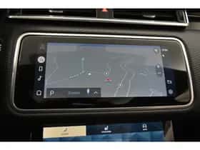 Land Rover Range Rover Velar (2021) thumbnail 6