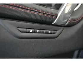 Land Rover Discovery Sport (2022) thumbnail 11