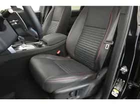 Land Rover Discovery Sport (2022) thumbnail 5