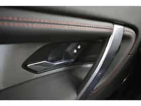 Land Rover Discovery Sport (2022) thumbnail 42