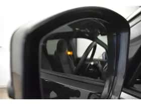 Land Rover Discovery Sport (2022) thumbnail 7
