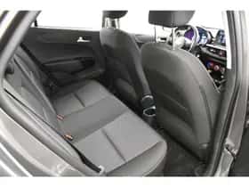 Kia Picanto (2023) thumbnail 14