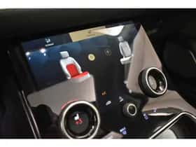 Land Rover Range Rover Velar (2022) thumbnail 17