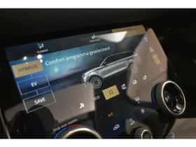 Land Rover Range Rover Velar (2022) thumbnail 38