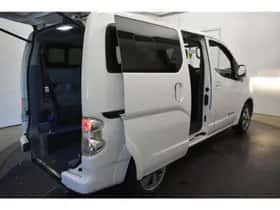 Nissan E-NV200 (2018) thumbnail 2