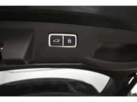 Kia Sorento (2021) thumbnail 4