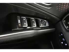 Kia Sorento (2021) thumbnail 41