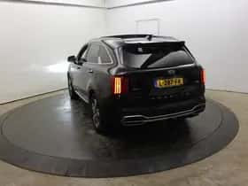 Kia Sorento (2021) thumbnail 61