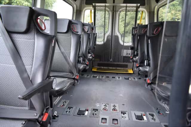 Volkswagen Crafter (2014) thumbnail 2