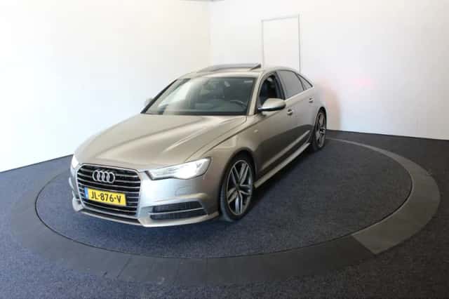 Audi A6 (2016) thumbnail 2