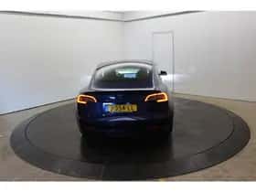 Tesla Model 3 (2020) thumbnail 11