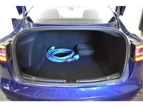 Tesla Model 3 (2020) thumbnail 12