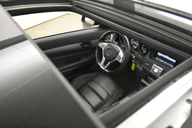 Mercedes-Benz E-Klasse (2013) thumbnail 4