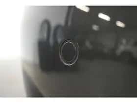 Mercedes-Benz E-Klasse (2013) thumbnail 10