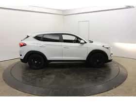 Hyundai Tucson (2017) thumbnail 15