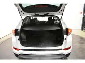 Hyundai Tucson (2017) thumbnail 19