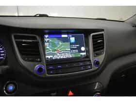 Hyundai Tucson (2017) thumbnail 3