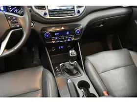 Hyundai Tucson (2017) thumbnail 28
