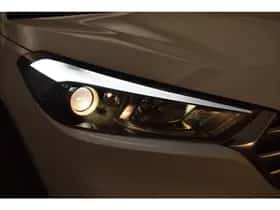 Hyundai Tucson (2017) thumbnail 36
