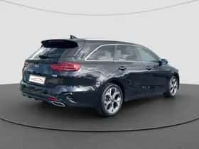 Kia Ceed Sportswagon (2021) thumbnail 3