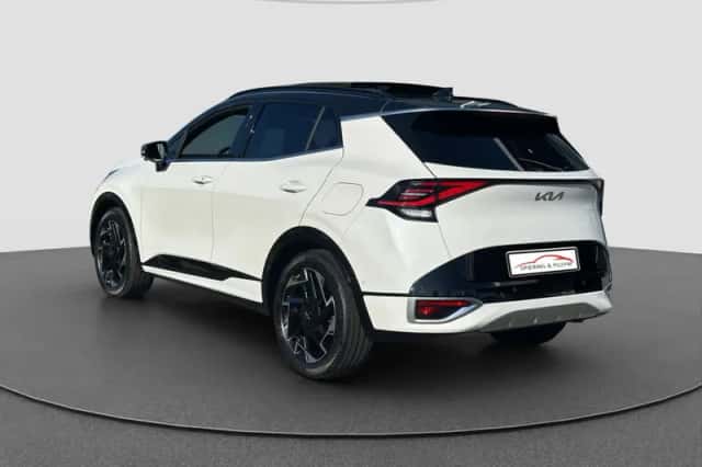 Kia Sportage (2022) thumbnail 2