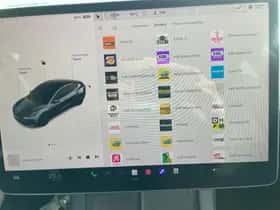 Tesla Model 3 (2022) thumbnail 16