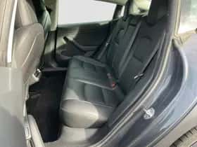 Tesla Model 3 (2022) thumbnail 20
