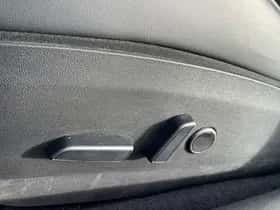 Tesla Model 3 (2022) thumbnail 26