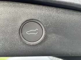 Tesla Model 3 (2022) thumbnail 27