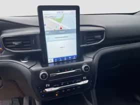 Ford Explorer (2021) thumbnail 16