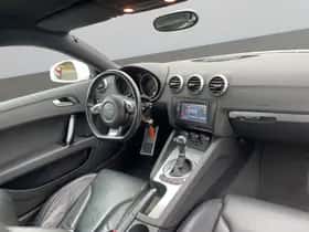 Audi TT (2008) thumbnail 2