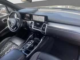 Kia Sorento (2022) thumbnail 2