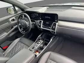 Kia Sorento (2021) thumbnail 2