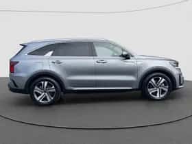 Kia Sorento (2021) thumbnail 6