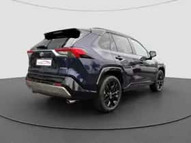 Toyota RAV4 (2024) thumbnail 3