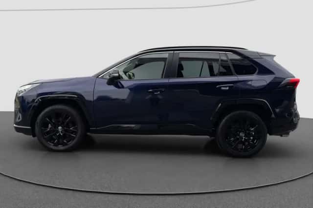 Toyota RAV4 (2024) thumbnail 5
