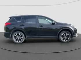Toyota RAV4 (2015) thumbnail 5