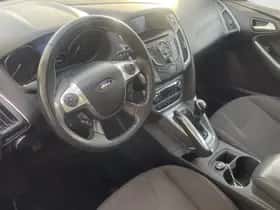Ford Focus (2012) thumbnail 8