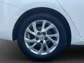 Toyota Auris (2017) thumbnail 21