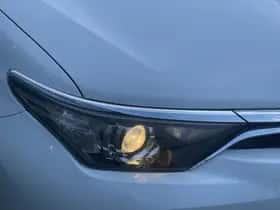 Toyota Auris (2017) thumbnail 22