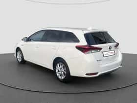 Toyota Auris (2017) thumbnail 6