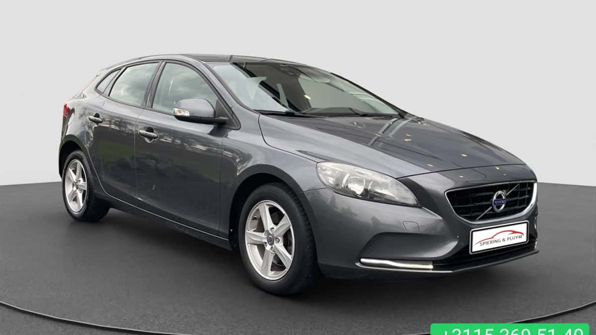 Volvo V40 (2012) — foto 1