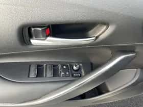 Toyota Corolla (2022) thumbnail 10