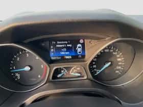 Ford Focus (2015) thumbnail 12